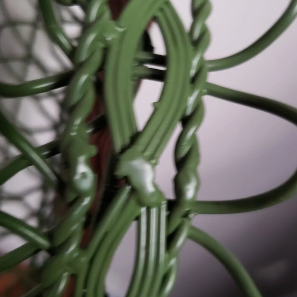Vintage Wire Woven Wicker Fruit Bread Basket Kitchen Green Metal Farmhouse MCM - Picture 9 of 10